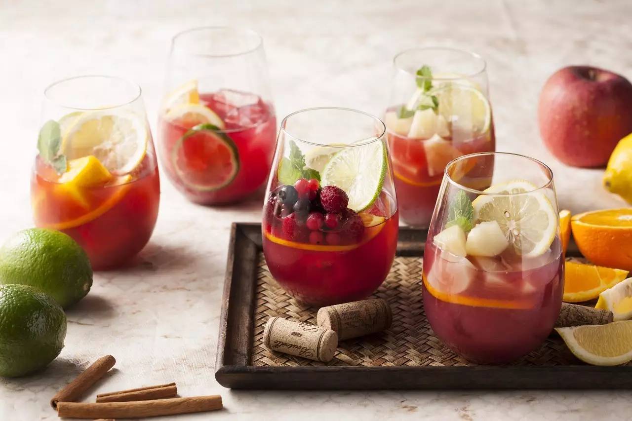 清涼夏日，無酒精桑格利亞 即飲型消暑佳飲